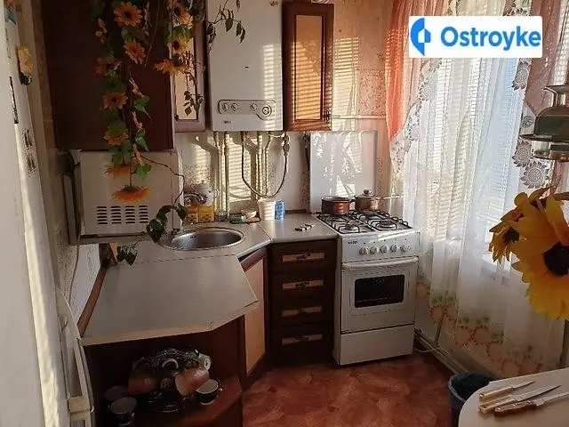 Продажа 3-комнатной квартиры, 53 м², Чуднов — фото 4