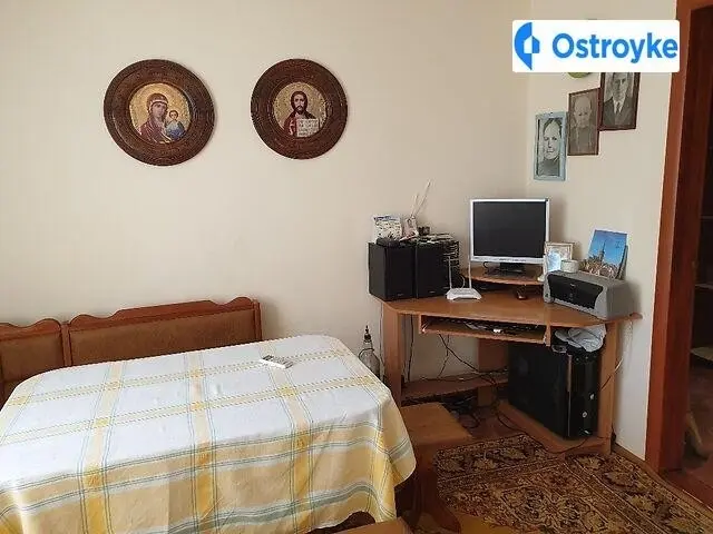 Продажа 3-комнатной квартиры, 53 м², Чуднов — фото 3