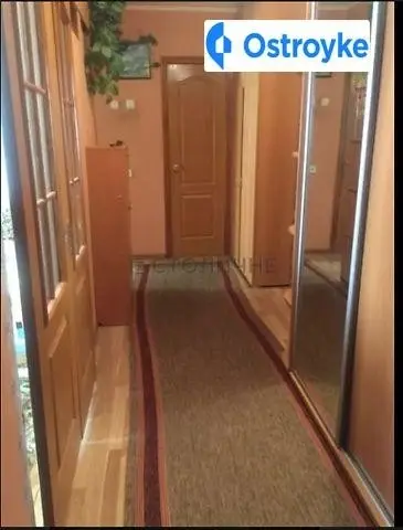 2-кімнатна квартира, 58 м², вул. Татарська, 21, Київ