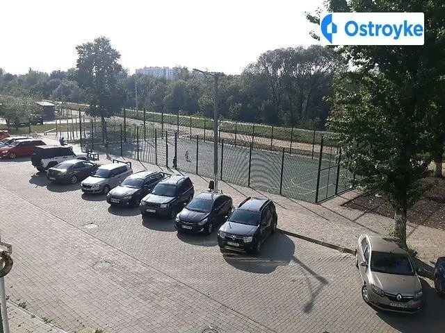 Продаж 2-кімнатної квартири, 68 м², Івано-Франківськ — фото 3