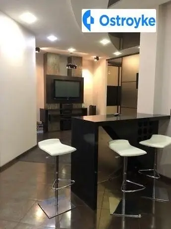 2-кімнатна квартира, 80 м², вул. Ляпунова, Харків