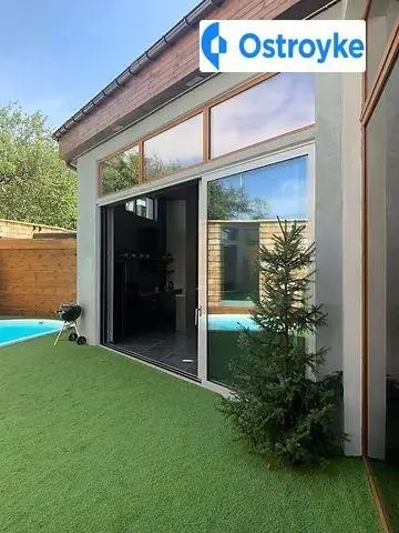 4-кімнатна будинок, 200 м², просп. науки 65, Харків