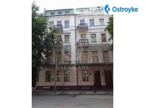 Ярославів Вал 17а