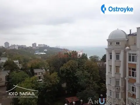 3-комнатная квартира, 162 м², пров. Кірпичний, Одесса