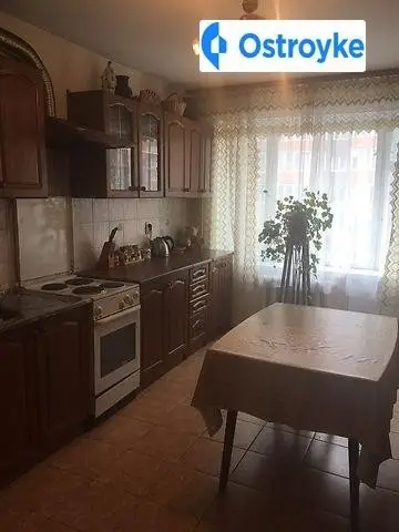 2-кімнатна квартира, 48 м², вул. Пулюя Ивана, Львів