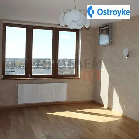 Продаж 3-кімнатної квартири, 68 м², Черкаси
