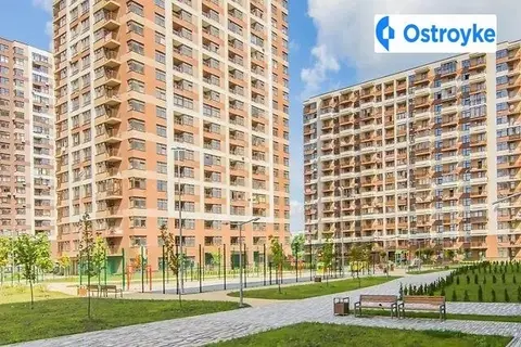 2-кімнатна квартира, 57 м², просп. Правди, 45, Київ