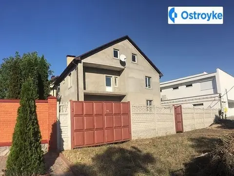 7-кімнатна будинок, 300 м², просп. наук. 65, Харків
