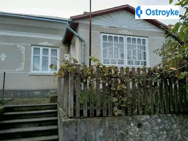 Продаж будинку, 64 м², Збараж — фото 3