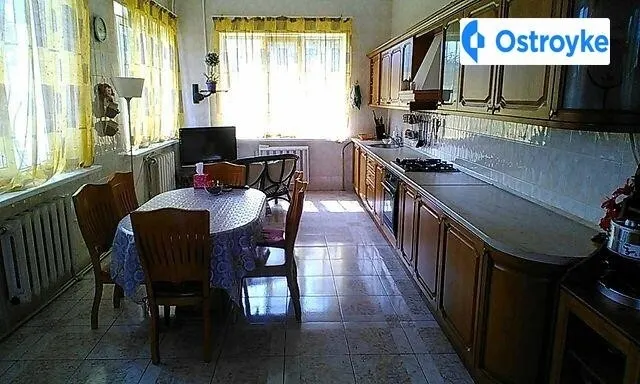 Продаж будинку, 470 м², Одеса — фото 1