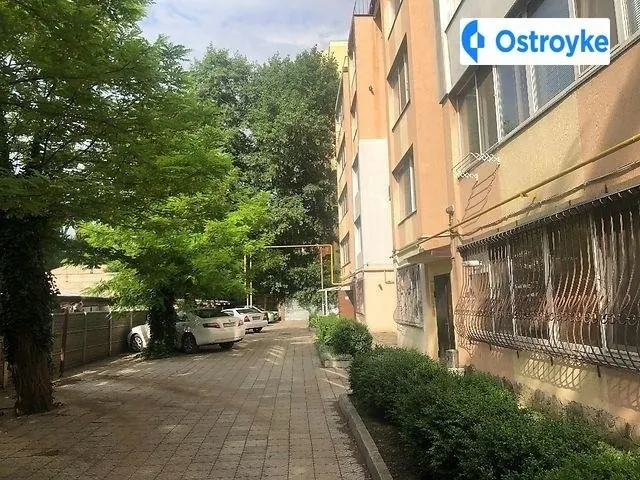 Космонавтов улица — фото 1