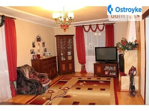4-кімнатна будинок, 280 м², вул. Білоцерківська, Полтава
