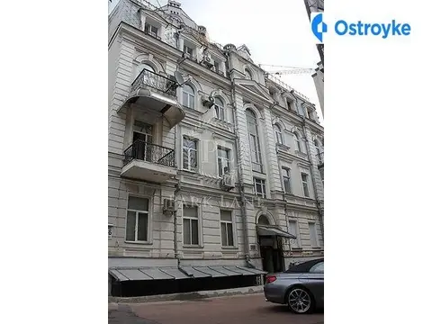 Хмельницького Богдана 62б