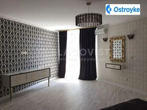 2-кімнатна квартира, 100 м², вул. Димитрова, 2б, Київ