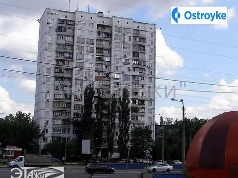 Братиславская ул.