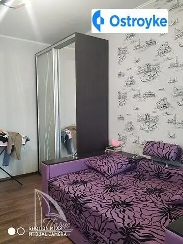 2-комнатная квартира, 52 м², вул. Дніпровська, Запорожье