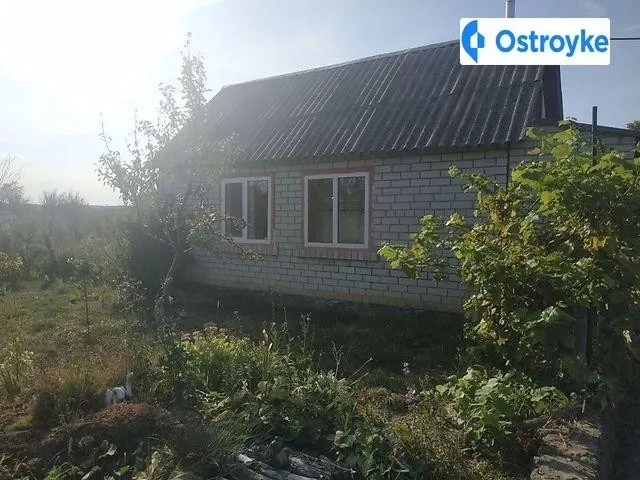 Продажа дома, 96 м², Черняхов — фото 1