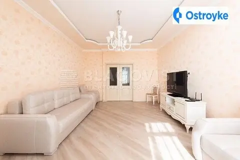 3-кімнатна квартира, 143 м², вул. Щорса, 36в, Київ