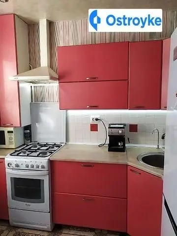 3-комнатная квартира, 72 м², вул. Харківська, Каменское
