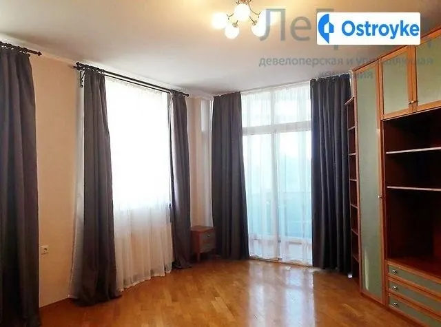 Продаж 4-кімнатної квартири, 216 м², Одеса — фото 1