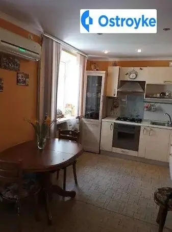 3-кімнатна квартира, 60 м², вул. Калинина, Херсон