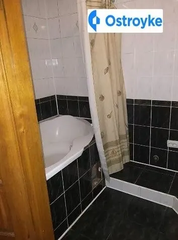 Продаж 3-кімнатної квартири, 64 м², Хмельницький — фото 1