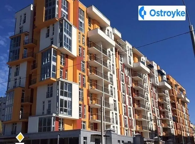 Продаж 3-кімнатної квартири, 116 м², Чернівці — фото 1
