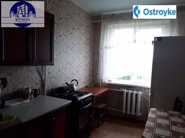 Продаж 3-кімнатної квартири, 67 м², Чернівці — фото 1