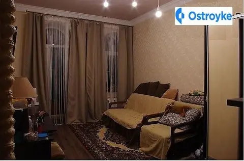 3-кімнатна квартира, 82 м², вул. Межигірська, 10/18, Київ