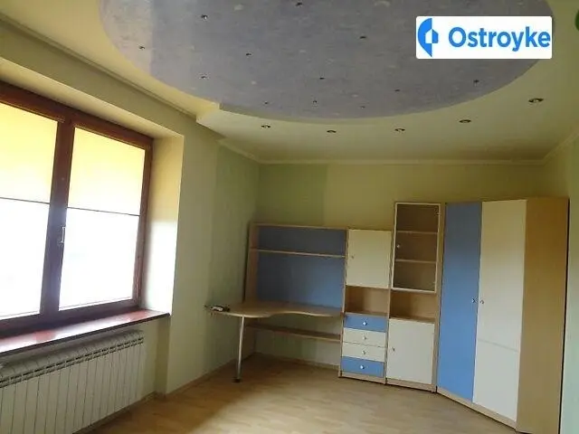 Продаж 3-кімнатної квартири, 88 м², Ужгород — фото 2