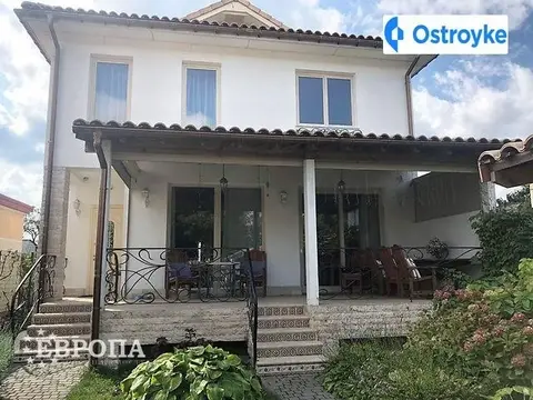 4-кімнатна будинок, 210 м², вул. Академика Вильямса, Одеса