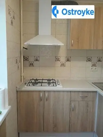 3-комнатная квартира, 64 м², вул. Желябова, 10, Киев