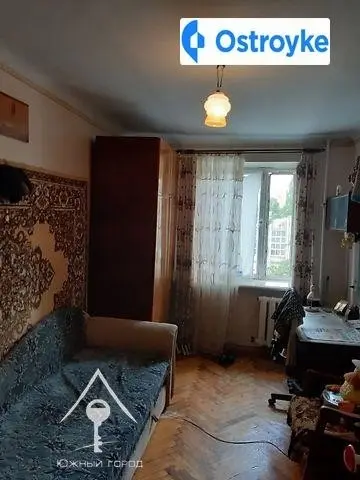 Продаж 3-кімнатної квартири, 60 м², Мелітополь — фото 2