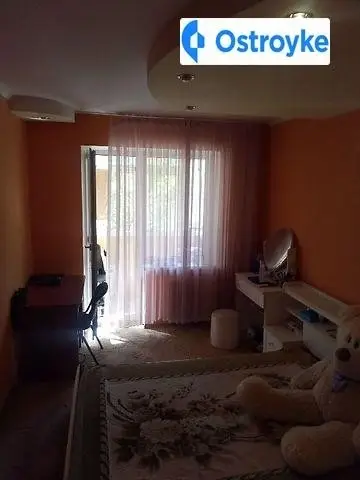 3-комнатная квартира, 62 м², вул. Харківська, 27, Каменское