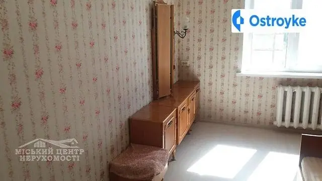 Продаж 2-кімнатної квартири, 47 м², Полтава — фото 2