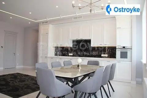 4-кімнатна квартира, 140 м², вул. Саксаганського, 37к, Київ