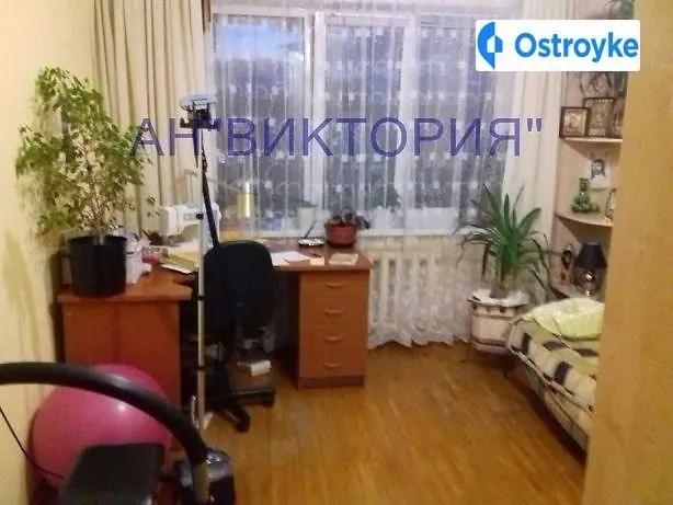 Продаж 4-кімнатної квартири, 77 м², Бориспіль — фото 4