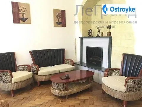Новосельского угол Льва Толстого