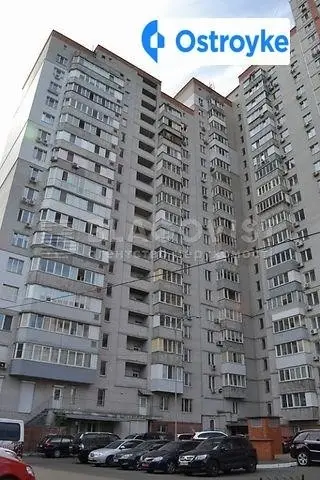2-кімнатна квартира, 70 м², вул. Вільнюська, 10, Київ