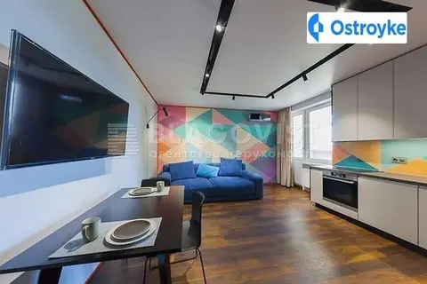 2-кімнатна квартира, 80 м², вул. Малинівська, Київ