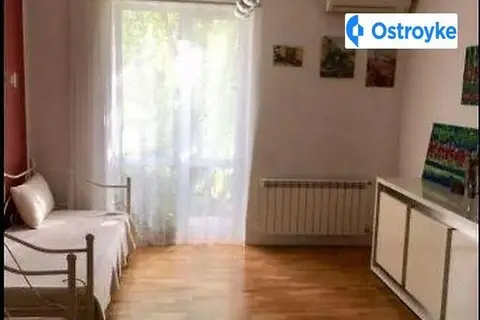2-кімнатна квартира, 56 м², вул. Генерала Витрука, 15, Київ