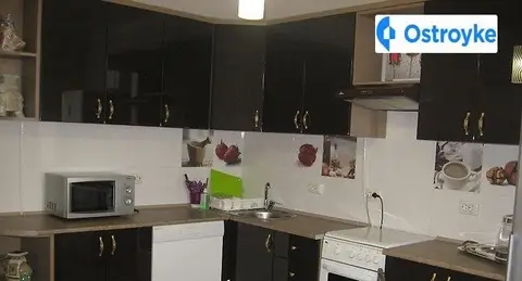 3-кімнатна квартира, 100 м², вул. Плугова, 10, Львів