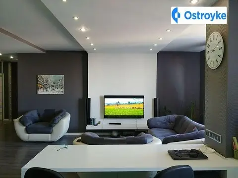 3-кімнатна квартира, 120 м², просп. Павла Тичини, 18б, Київ