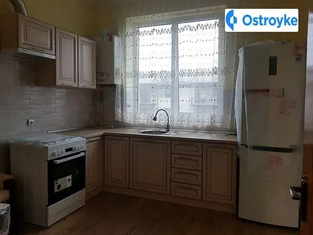 Аренда 1-комнатной квартиры, 40 м², Ужгород — фото 1