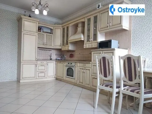 2-кімнатна квартира, 86 м², наб. Дніпровська, 14а, Київ — фото 1