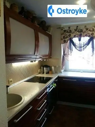 2-комнатная квартира, 75 м², вул. Маршала Тимошенко, 13а, Киев