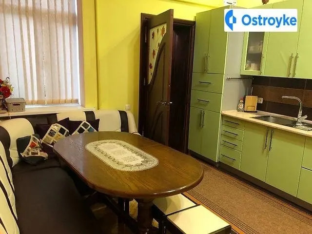 Продаж 2-кімнатної квартири, 78 м², Броди — фото 1