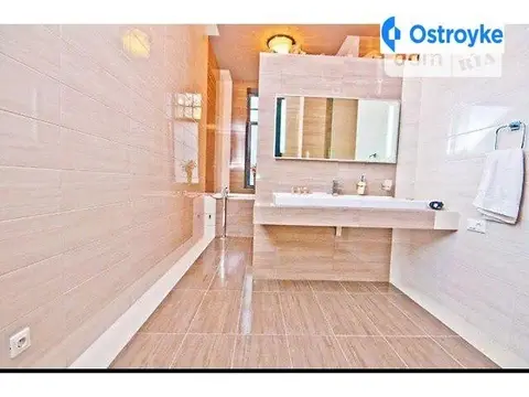 3-комнатная квартира, 170 м², вул. Генуезька, 36, Одесса