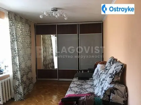 2-кімнатна квартира, 56 м², вул. Московська, 17/2, Київ