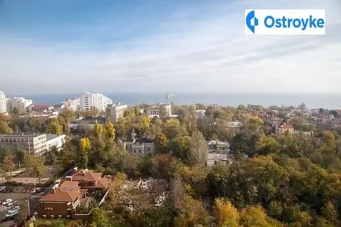 Продажа 3-комнатной квартиры, 101 м², Одесса